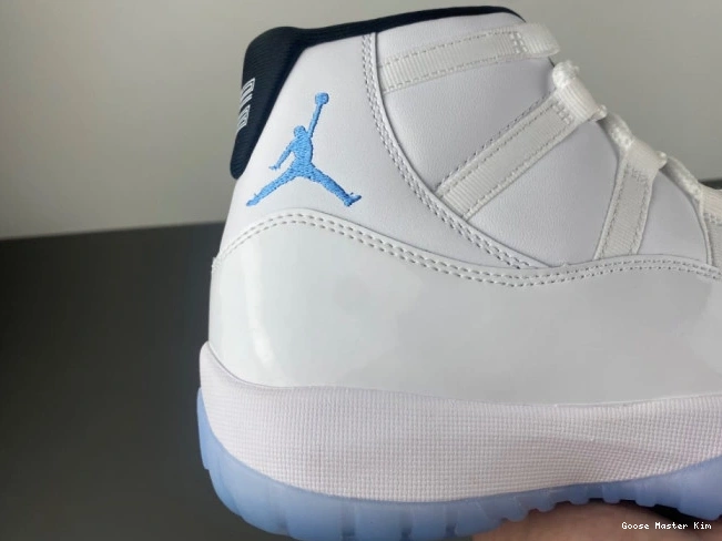 Jordan legend 11 CT8012-104 Blue Air 0823